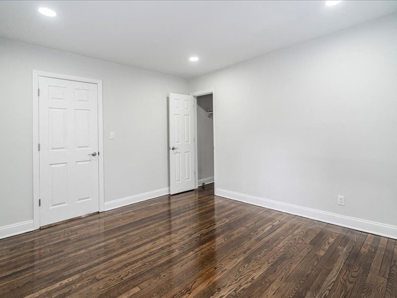 Gallery Photo 23